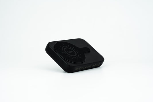 Magnetic Wireless Fast-Charging Powerbank